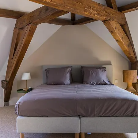 Stadshotel Steegoversloot