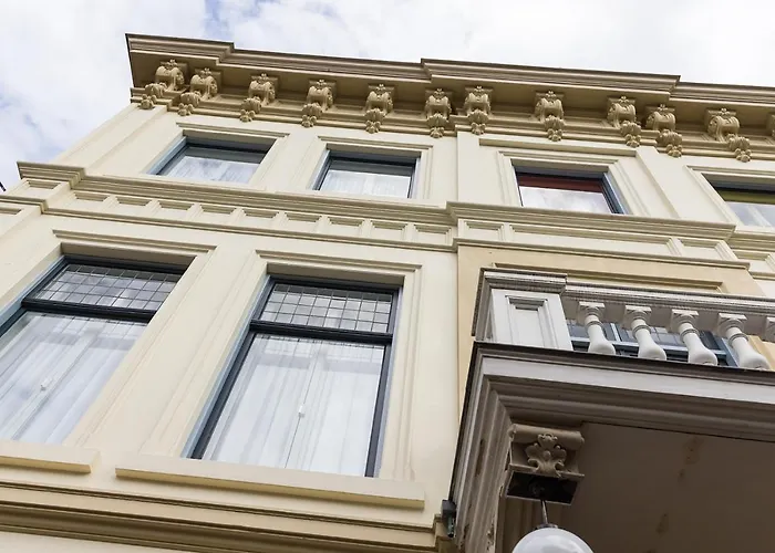 Отель Stadshotel Steegoversloot