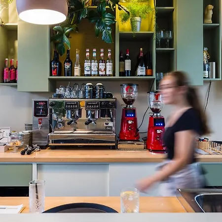 Stadshotel Steegoversloot